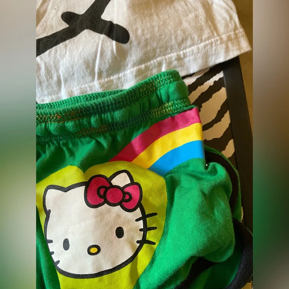 Sanrio Vintage Hot Topic Hello Kitty Pajama set RARE rainbow stitching lace tank - Picture 10 of 16